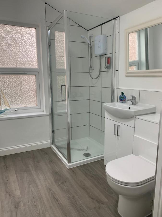 Platform Avenues Apartment 2 With Free Street Parking Kingston upon Hull Exterior foto